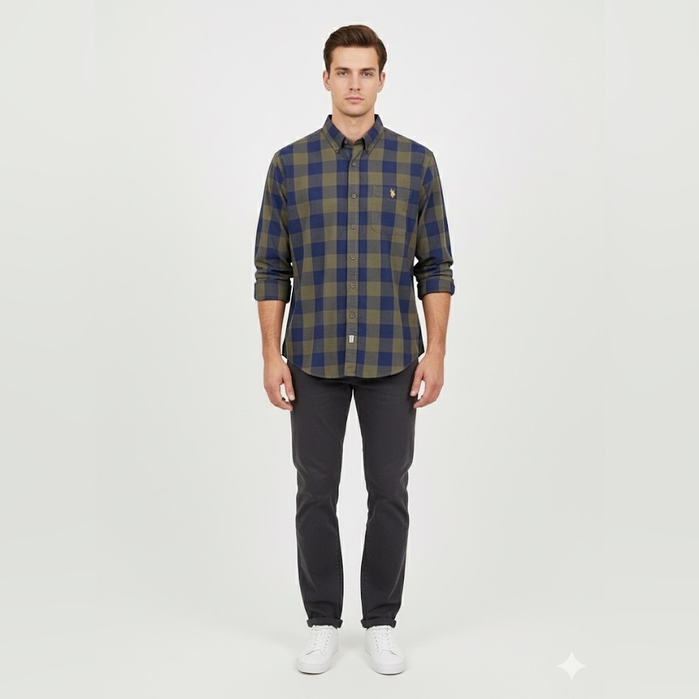 US. POLO ASSN. 100% Cotton Plaid Long Sleeve Button Down Shirt
